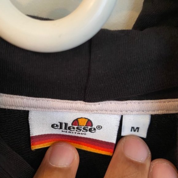 Ellesse hoodie - Picture 2 of 3